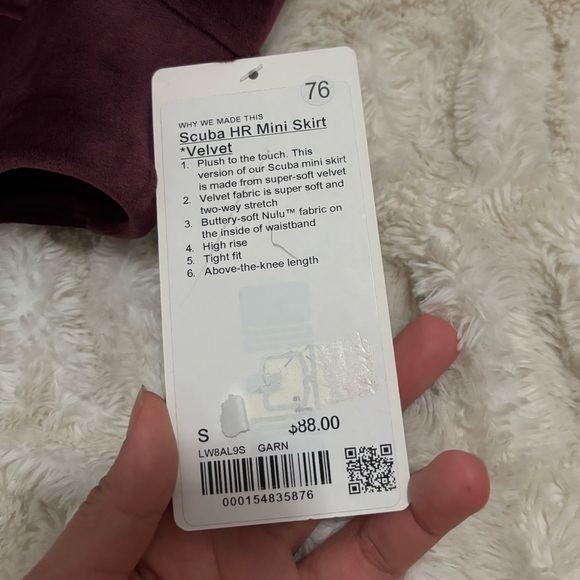 NWT LULULEMON ATHLETICA Women’s Scuba HR Velvet Mini Skirt - Picture 10 of 14